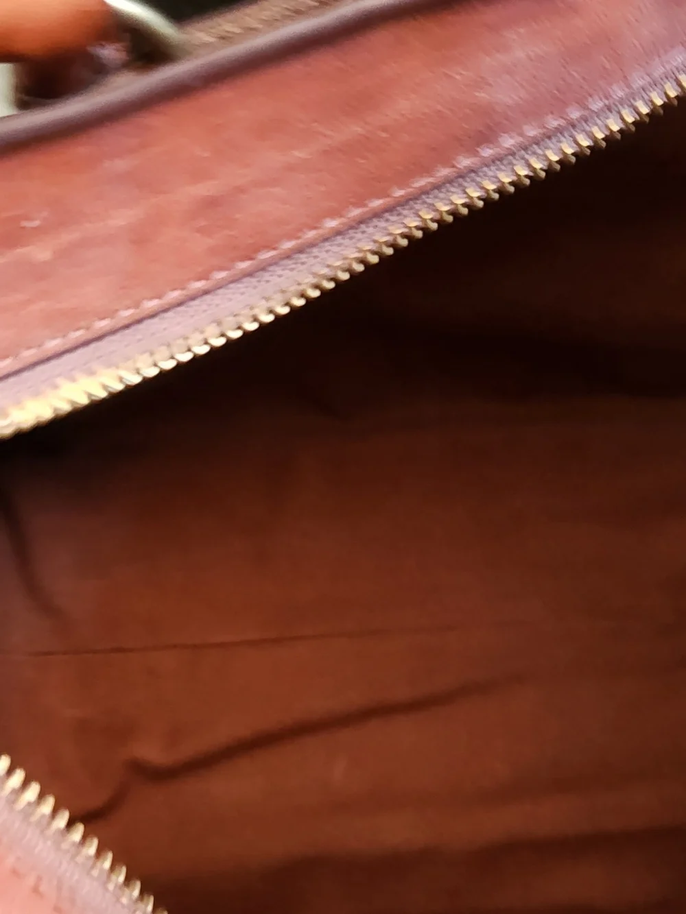 Frye Classic Brown Leather Tote Bag with Chain Strap